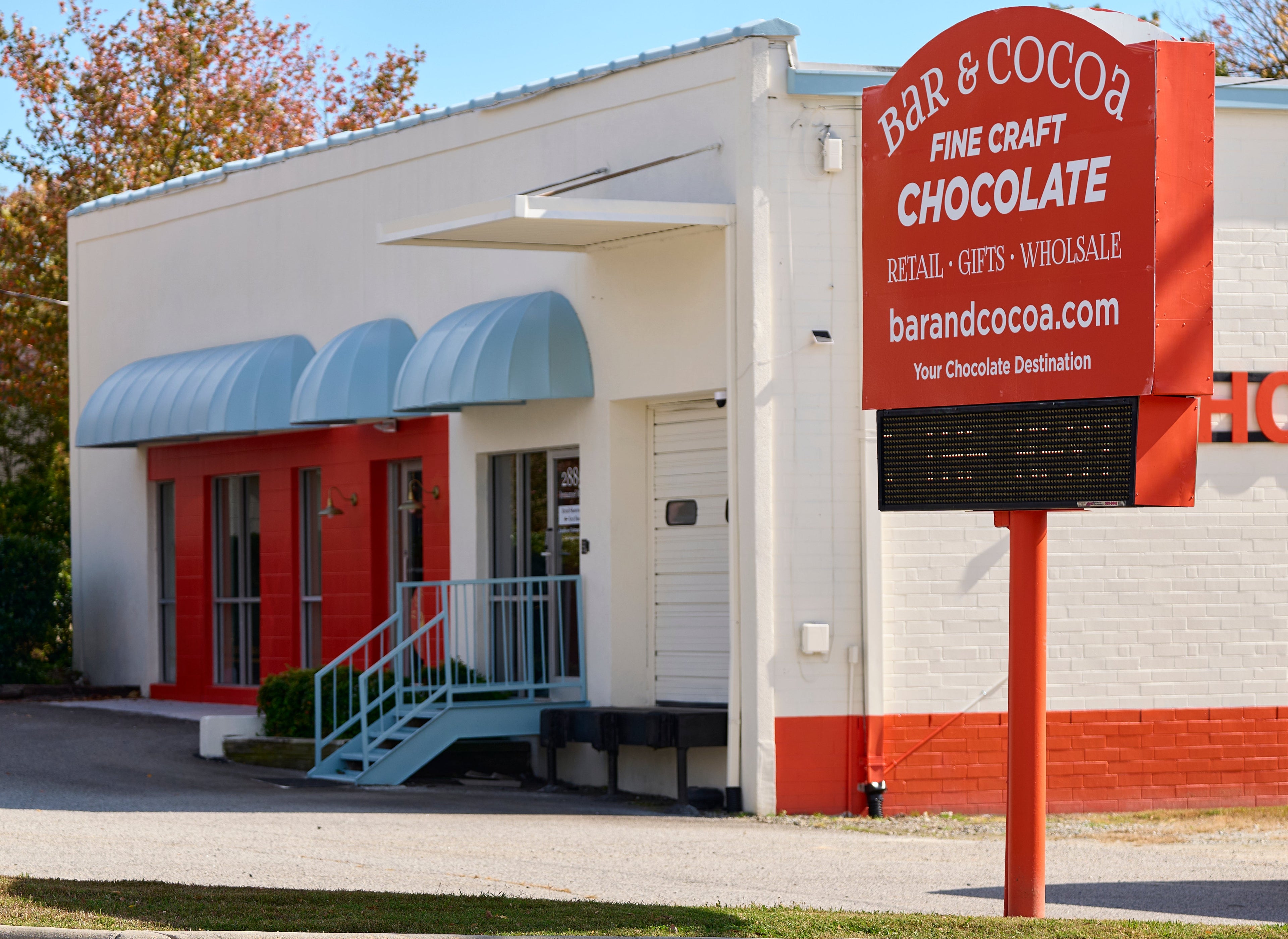 Bar & Cocoa Greensboro
