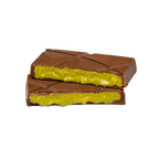 SNAAP Dubai Milk Chocolate 42% by Auro with dark geometric bar and green filling