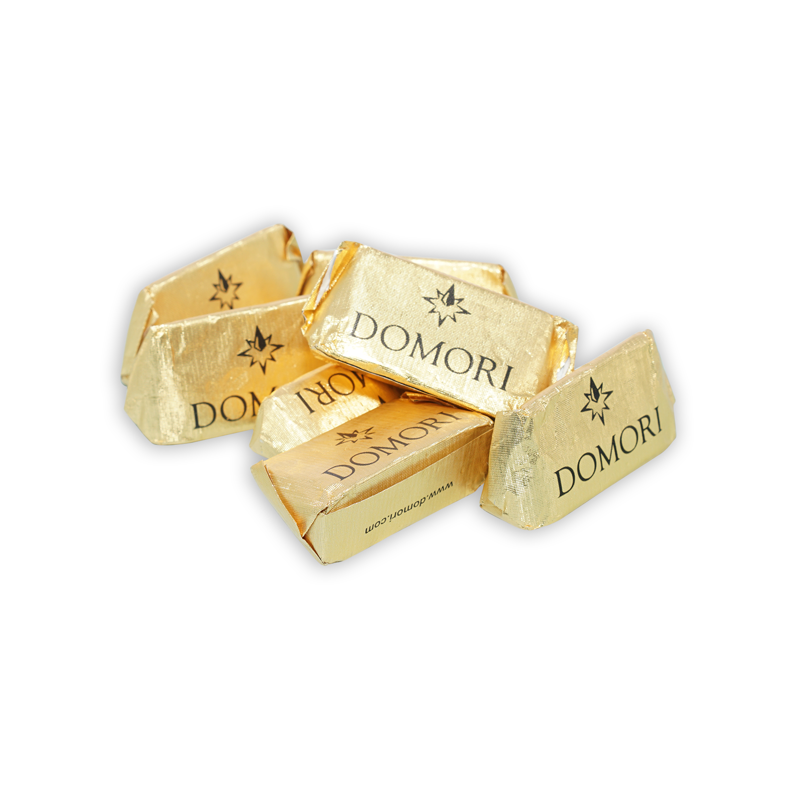 Gold-wrapped Domori Classic Giandujotti Bag with shiny foil and black star logo