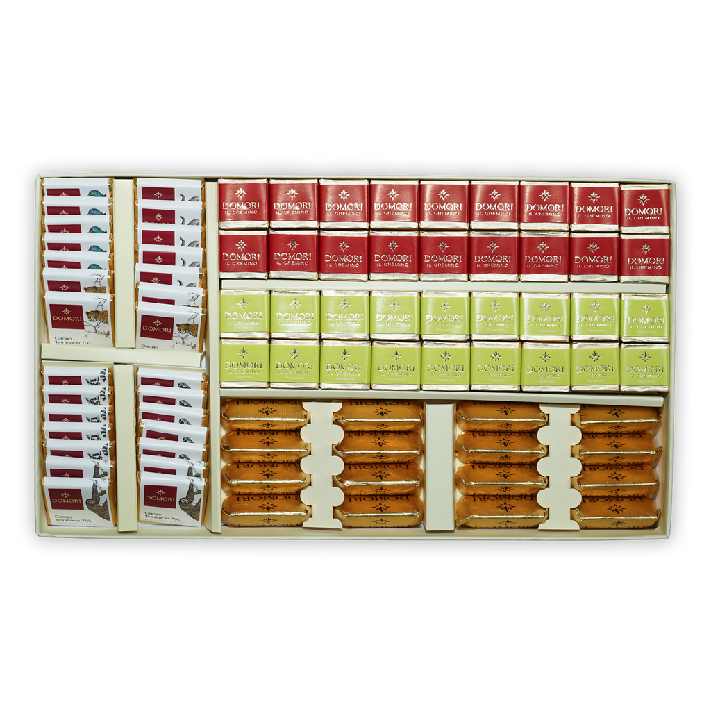 Domori Great Classics No 8 80 pcs gift box with red green gold chocolates