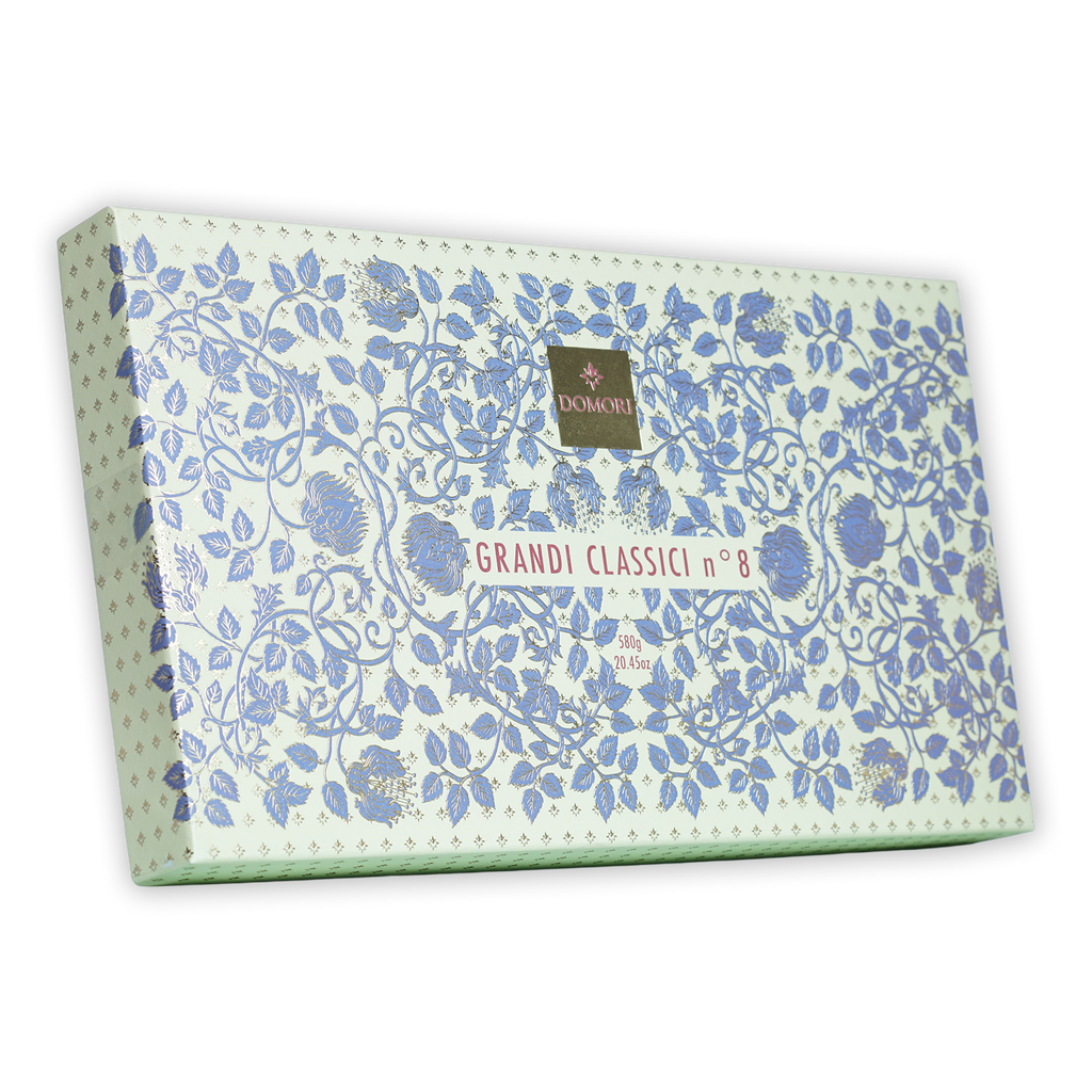 Domori Great Classics No 8 white gift box with blue floral pattern
