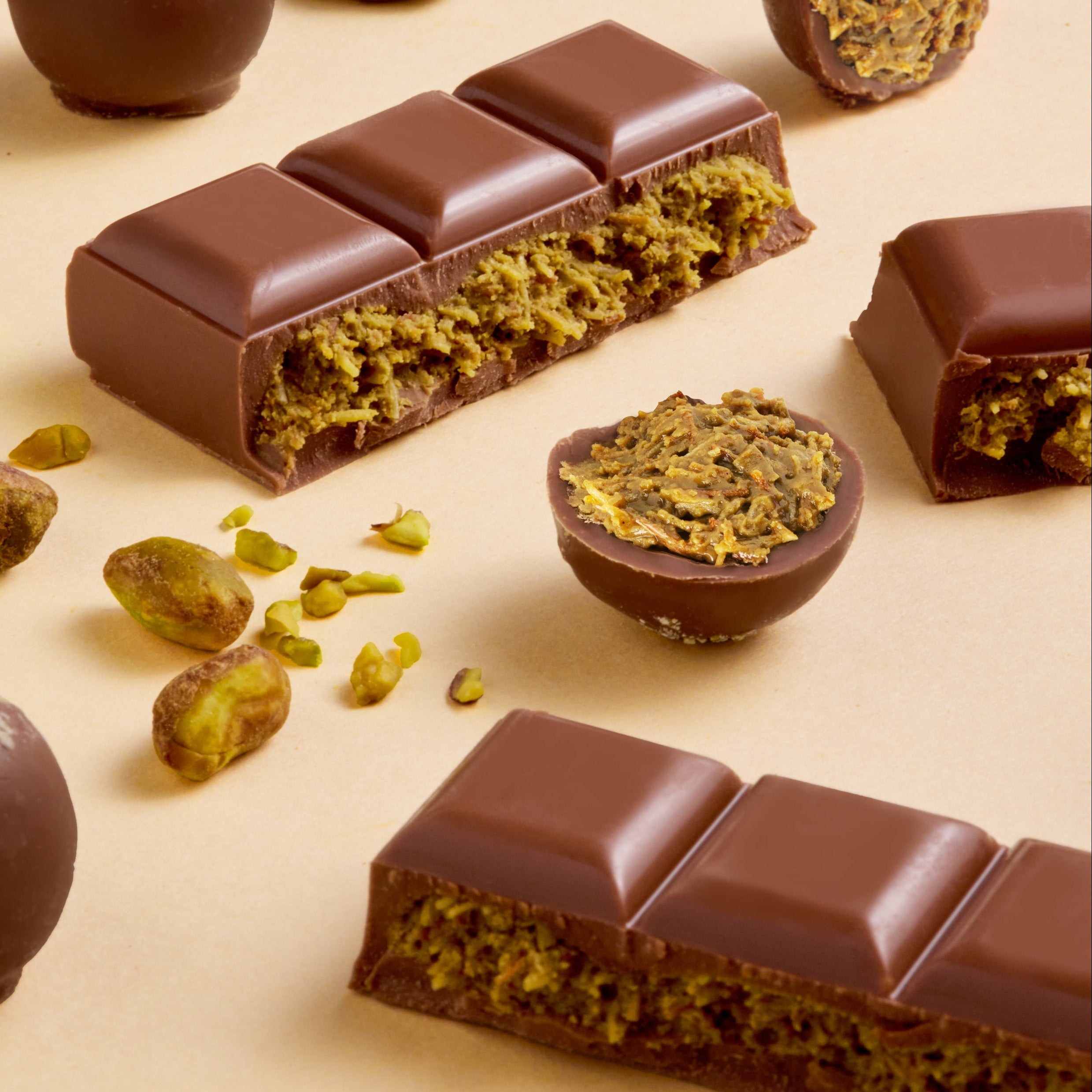 Domori Dubai dark chocolate bar with green pistachio filling and nuts