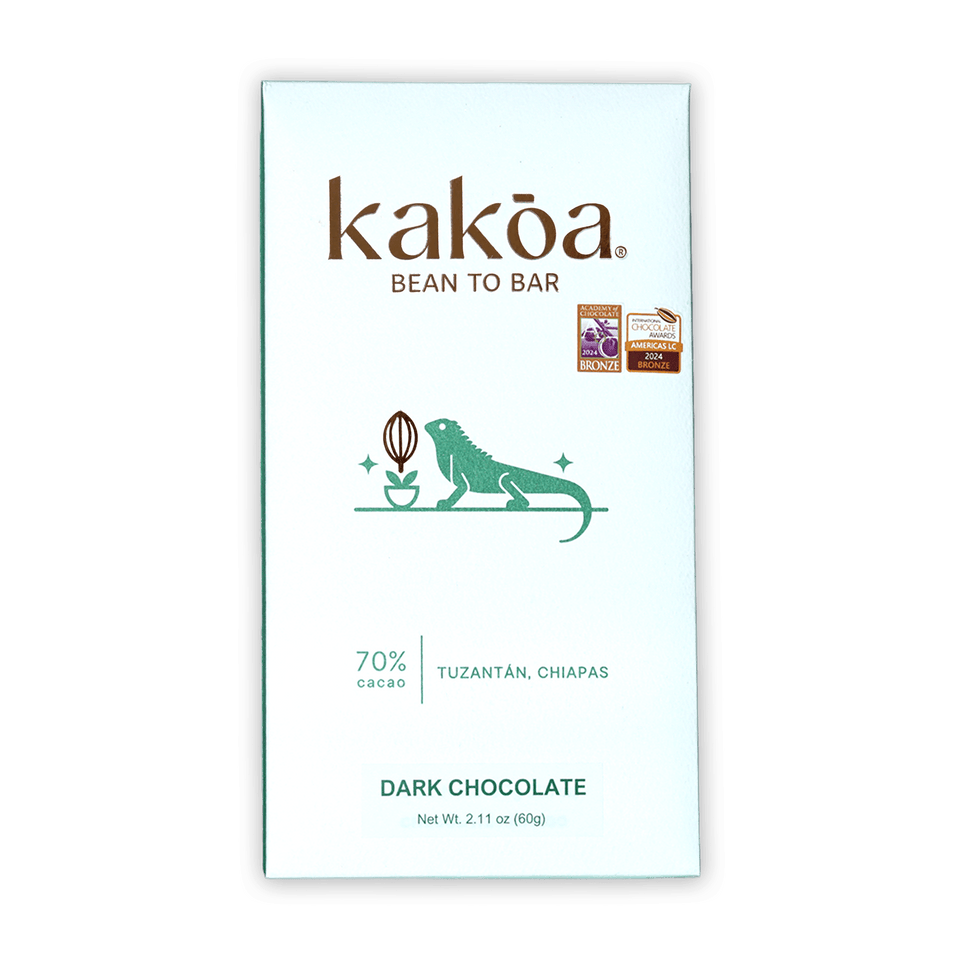 Kakoa Dark Chocolate Tuzantan Chiapas 70% with green iguana