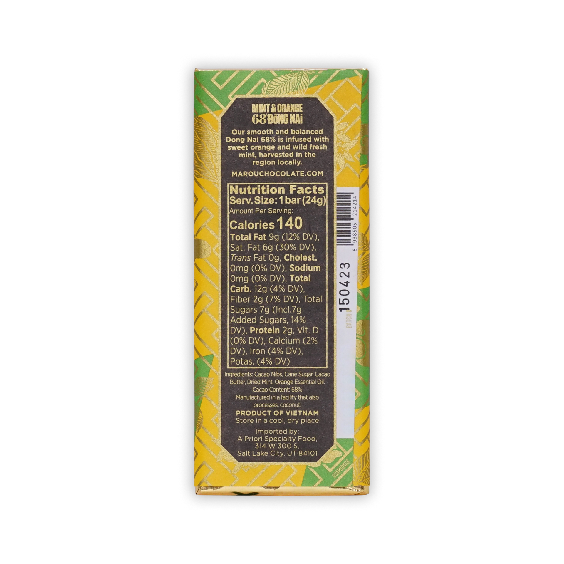Back of the green and gold Marou Mint and Orange mini bar with description, ingredients, and nutrition facts.