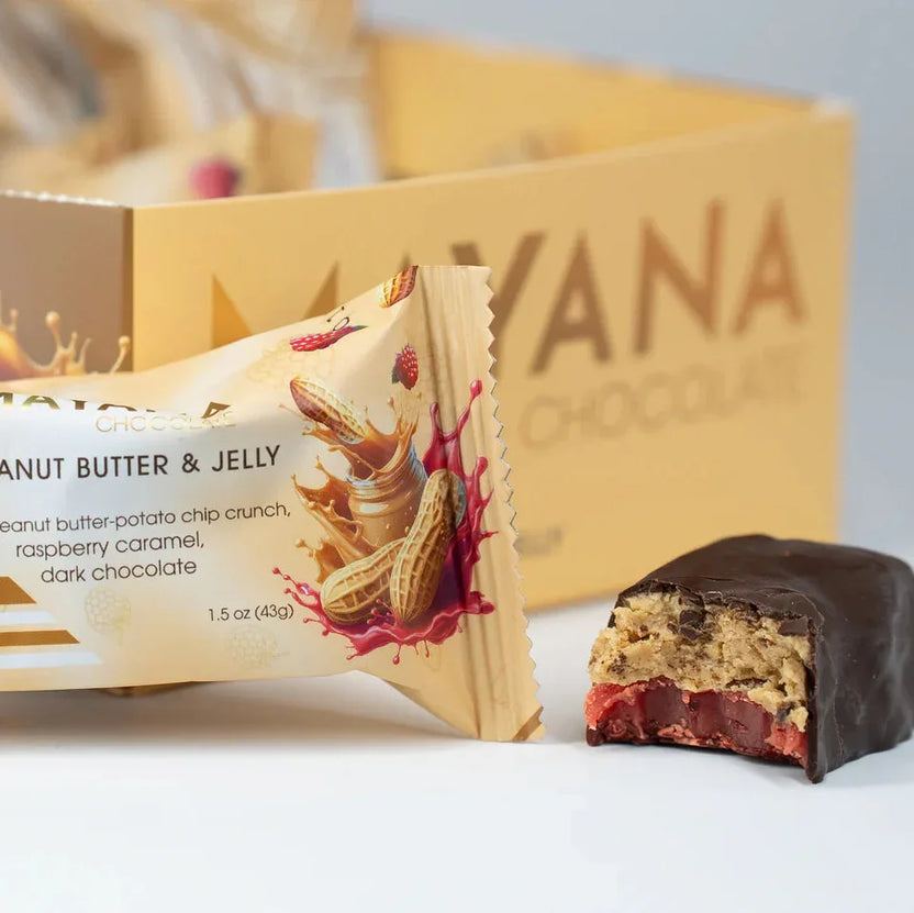 Mayana Chocolate Mini PB&J Bar: golden-wrapped PB-chip, raspberry caramel, dark chocolate layers