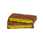 SNAAP Dubai Milk Chocolate 42% by Auro with dark geometric bar and green filling