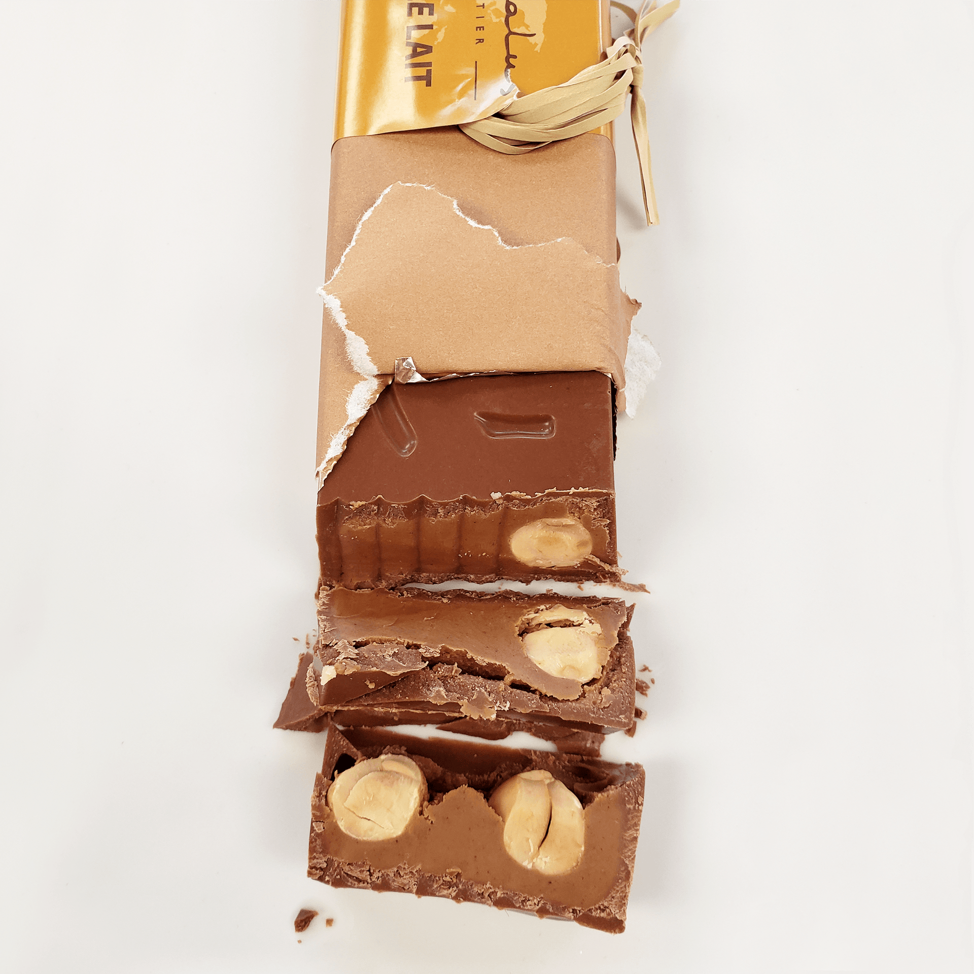 Pralus Infernale Milk Praline Bar with peanuts in unwrapped chocolate